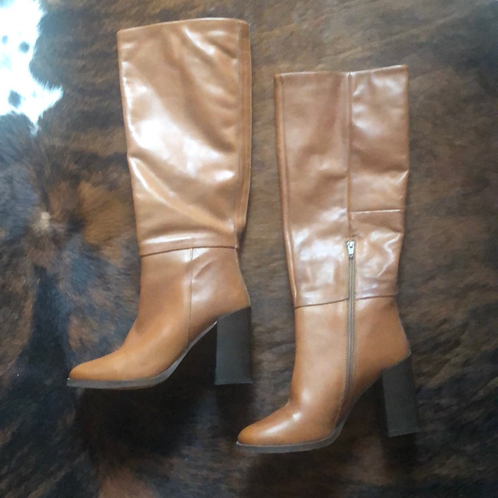 Size 8 Steve Madden Knee High Tan Leather Boots